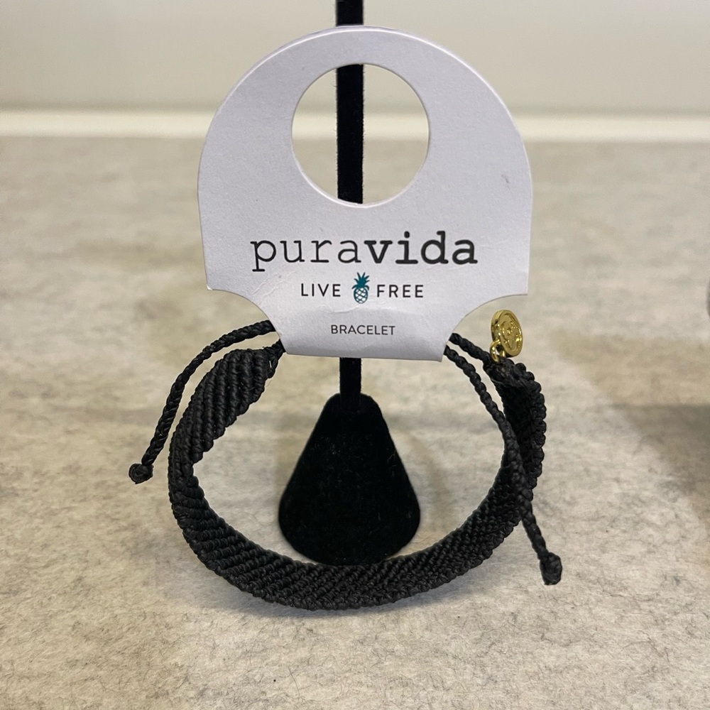 Puravida Black Woven Bracelet 💕